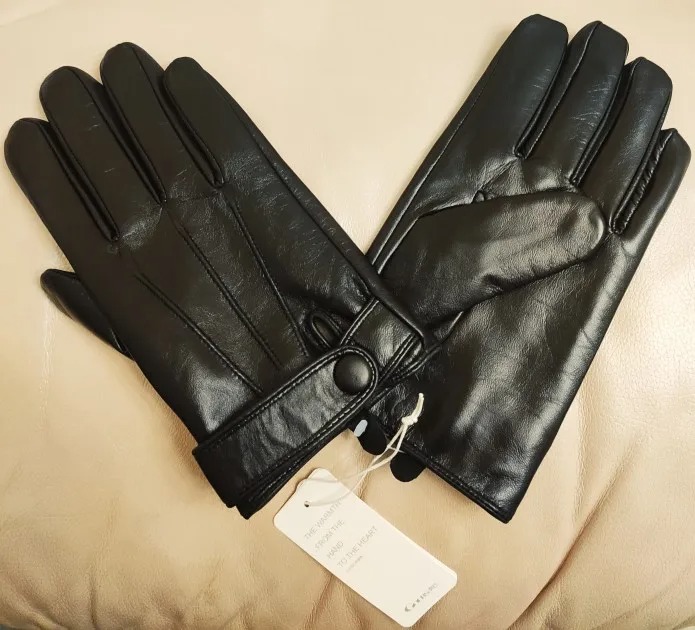 leather gloves